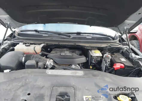 2022 Jeep Grand Wagoneer Series Iii 4X4 from USA, damaged, VIN 1C4SJVGJ2NS116328